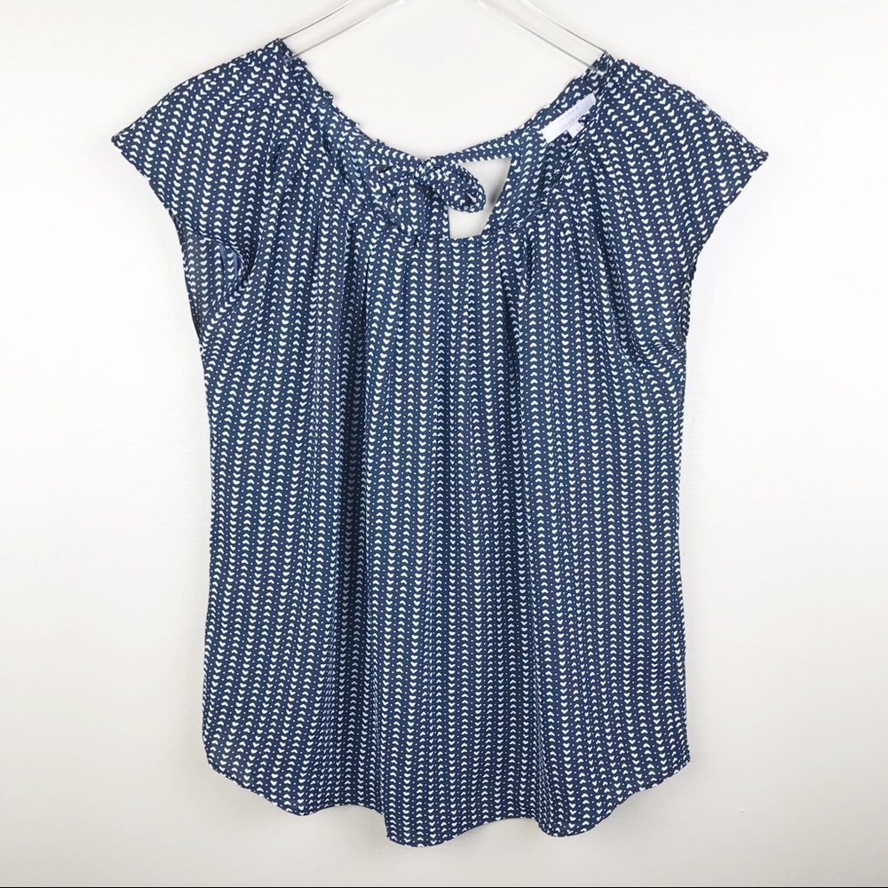 Lauren Conrad navy heart print blouse Size M